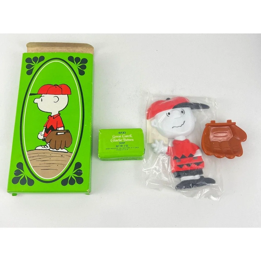 Vintage Avon Great Catch, Charlie Brown Soap Holder and Soap NOS 1974
